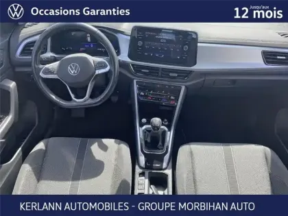 Photo 23 Volkswagen T-roc 1.0 TSI 110 START/STOP BVM6