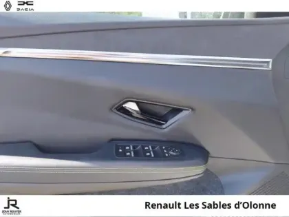 Photo 6 Renault Megane  E-Tech Electric EV60 220ch Techno super charge