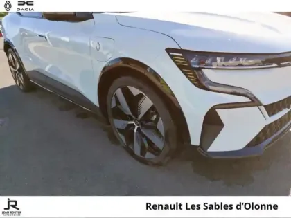 Photo 10 Renault Megane  E-Tech Electric EV60 220ch Techno super charge