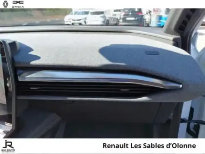 Photo 13 Renault Megane  E-Tech Electric EV60 220ch Techno super charge
