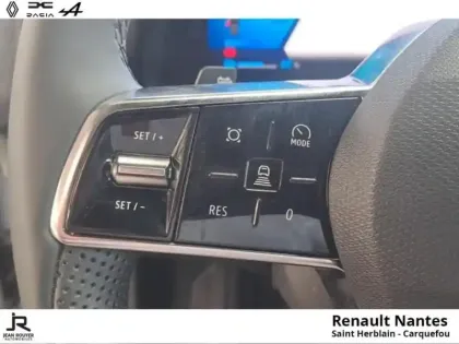 Photo 12 Renault Megane  E-Tech Electric 220ch 60kWh Techno autonomie confort -25