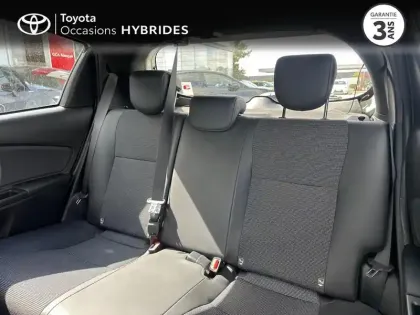 Photo 11 Toyota Yaris  100h Chic 5p RC18