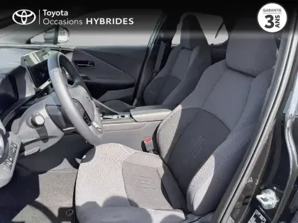 Photo 10 Toyota C-HR  2.0 Hybride 200ch Design MY25 + pack conf