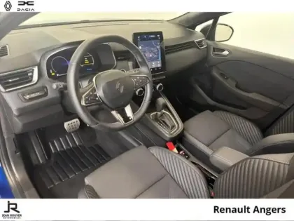 Photo 14 Renault Clio  1.6 E-Tech 145ch full hybrid esprit Alpine - 25