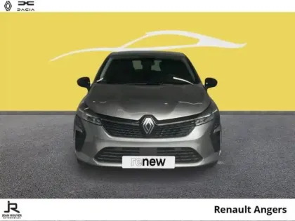 Photo 8 Renault Clio  1.5 dCi 100ch Evolution - 25