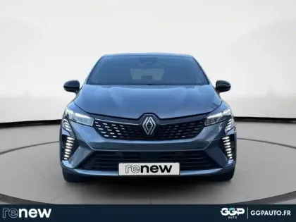 Photo 7 Renault Clio  1.6 E-Tech 145ch full hybrid Techno
