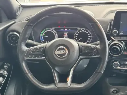 Photo 9 Nissan Juke  1.6 Hybrid 143ch N-Design 2023.5