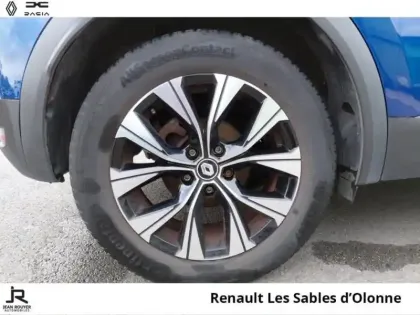 Photo 7 Renault Captur  1.6 E-Tech hybride 145ch Techno