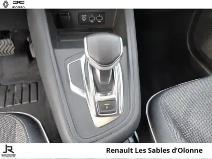 Photo 5 Renault Captur  1.6 E-Tech hybride 145ch Techno