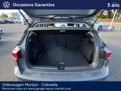 Photo 6 Volkswagen Golf  1.5 eTSI OPF 130ch Life Plus DSG7