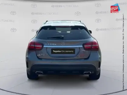 Photo 6 Mercedes GLA  220 d 170ch Fascination 7G-DCT Euro6c