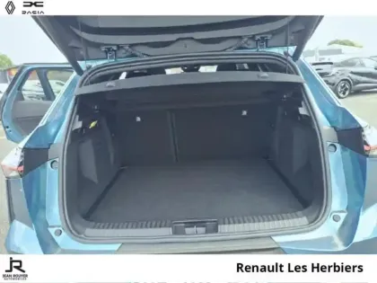 Photo 6 Renault Symbioz  1.6 E-Tech full hybrid 145ch Iconic