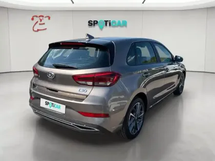 Photo 6 Hyundai I30  1.0 T-GDi 120ch Hybrid 48V Creative DCT-7