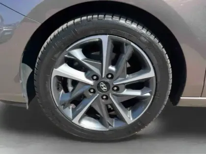 Photo 10 Hyundai I30  1.0 T-GDi 120ch Hybrid 48V Creative DCT-7