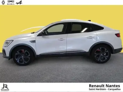 Photo 7 Renault Arkana  1.6 E-Tech 145ch RS Line
