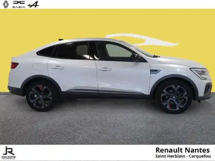Photo 18 Renault Arkana  1.6 E-Tech 145ch RS Line