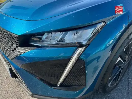 Photo 12 Peugeot 408  1.2 PureTech 130ch S&S Allure Pack EAT8