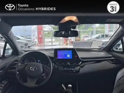 Photo 7 Toyota C-HR  1.8 Hybride 122ch Design Ultimate E-CVT