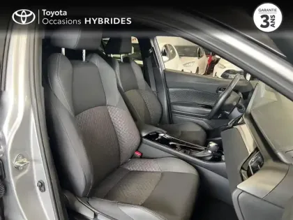 Photo 5 Toyota C-HR  1.8 Hybride 122ch Design Ultimate E-CVT
