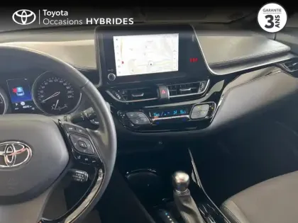 Photo 14 Toyota C-HR  1.8 Hybride 122ch Design Ultimate E-CVT