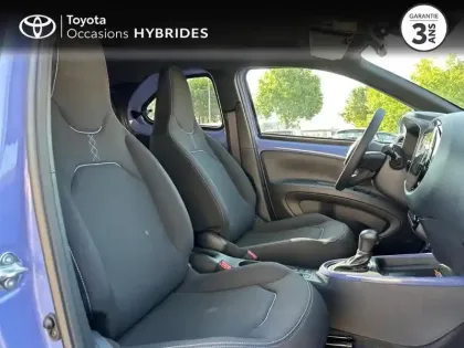 Photo 5 Toyota Aygo X  116h Graphic