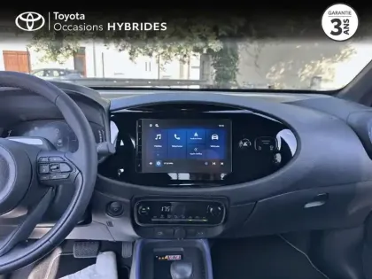 Photo 14 Toyota Aygo X  116h Graphic