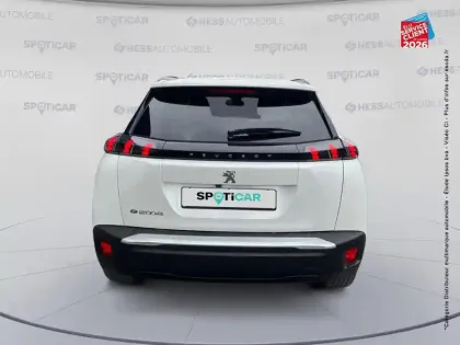 Photo 6 Peugeot 2008  e- 136ch Allure Pack