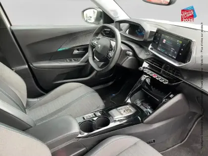 Photo 19 Peugeot 2008  e- 136ch Allure Pack