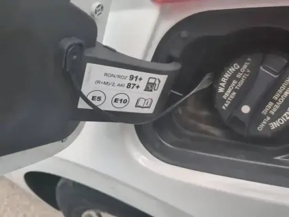 Photo 8 Hyundai I20  1.0 T-GDi 100ch Hybrid Business DCT-7
