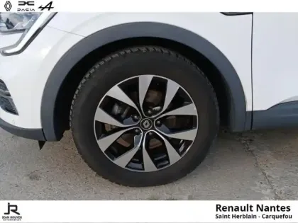 Photo 8 Renault Arkana  1.6 E-Tech hybride 145ch Evolution -22