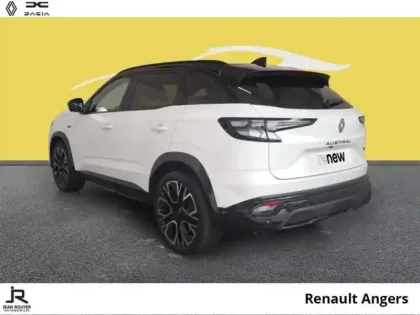 Photo 10 Renault Austral  1.2 E-Tech full hybrid 200ch esprit Alpine - 26