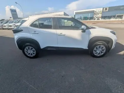 Photo 8 Toyota Yaris  Cross 116h Dynamic MY25