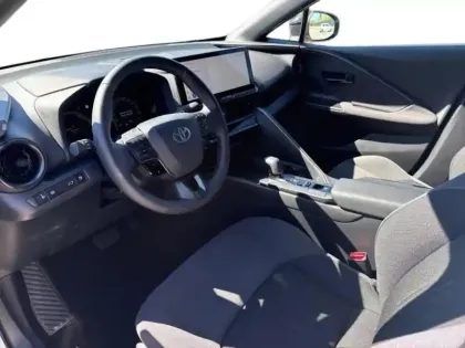 Photo 8 Toyota C-HR  2.0 Hybride 200ch Design NG23