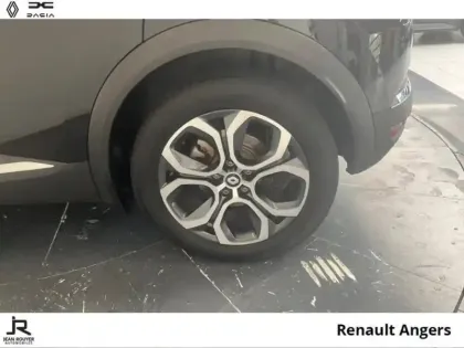 Photo 7 Renault Captur  1.6 E-Tech hybride rechargeable 160ch Intens -21