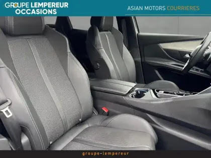 Photo 8 Peugeot 3008  1.5 BlueHDi 130ch S&S GT EAT8