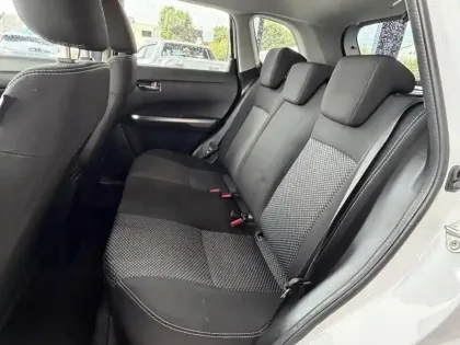 Photo 8 Suzuki Vitara  1.5 Dualjet Hybrid 115ch Privilège Auto