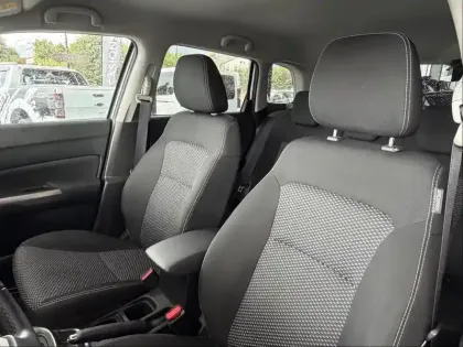 Photo 28 Suzuki Vitara  1.5 Dualjet Hybrid 115ch Privilège Auto