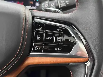 Photo 13 Jeep Grand Cherokee  2.0 T 380ch 4xe Summit Reserve Quadra-Trac II BVA8