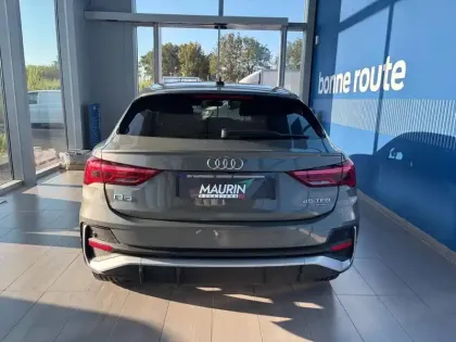 Photo 19 Audi Q3  Sportback 45 TFSI 230ch S line quattro S tronic 7