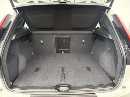 Photo 13 Volvo XC40  B3 163ch Ultra DCT 7