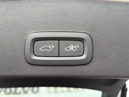 Photo 14 Volvo XC40  B3 163ch Ultra DCT 7
