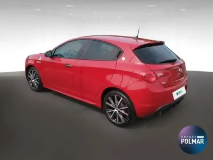 Photo 6 Alfa Romeo Giulietta  1.4 TB MultiAir 150ch Imola Stop&Start