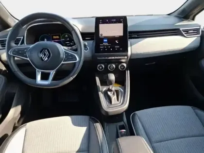 Photo 12 Renault Clio  1.6 E-Tech 145ch full hybrid Techno