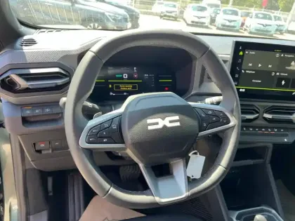 Photo 14 Dacia Duster  1.2 hybrid-G 150ch Expression 4x4