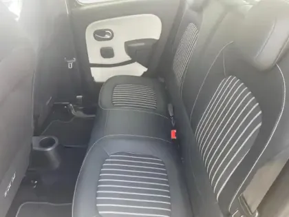Photo 26 Renault Twingo  E-Tech Electric Techno R80 Achat Intégral
