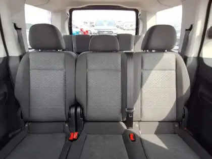 Photo 15 Ford Tourneo Connect Grd  2.0 EcoBlue 102ch Titanium