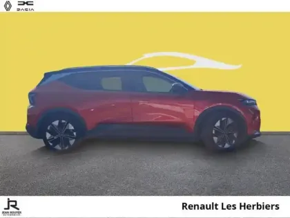 Photo 12 Renault Scenic  E-Tech Electric 220ch 87kWh Techno grande autonomie -25