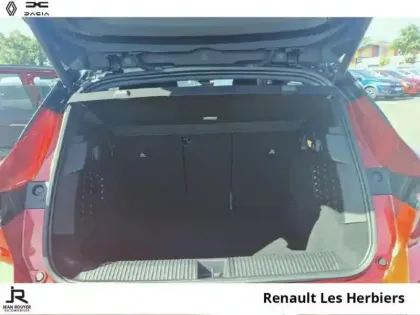 Photo 6 Renault Scenic  E-Tech Electric 220ch 87kWh Techno grande autonomie -25