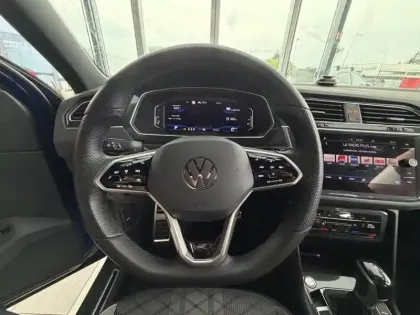 Photo 14 Volkswagen Tiguan  1.5 TSI 150ch R-Line DSG7