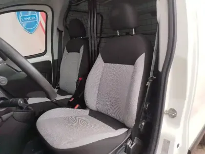 Photo 9 Fiat Fiorino  1.3 Multijet 95ch Pack Pro Nav